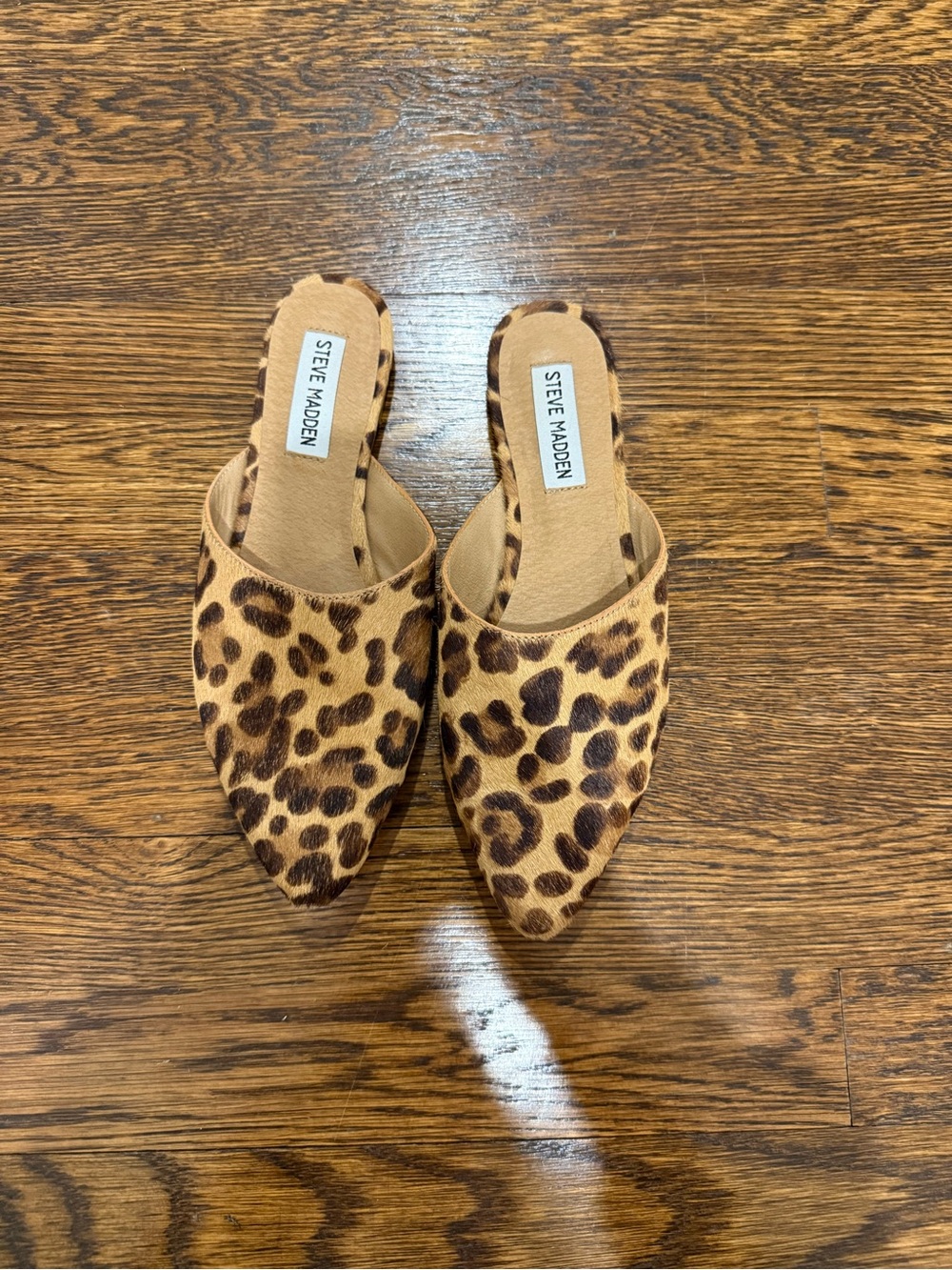 Steve Madden Leopard Print Pointed Toe Mules in Brown/Tan - Picture 3 of 4